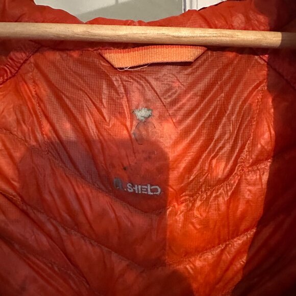 Mountain Hardwear Women’s Down Jacket – Purple/Orange – Lightweight & Packable - Picture 2 of 6